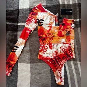 FASHION NOVA cute orange bodysuit